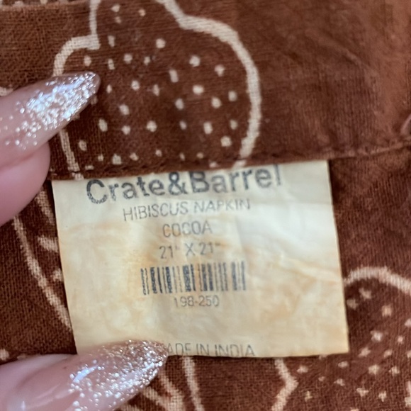 Crate and Barrel - Picture 6 of 6